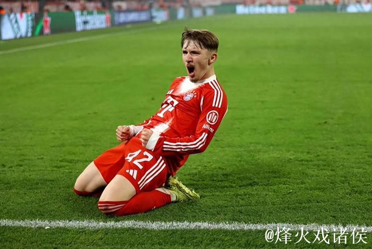 17岁新星创历史，1.3亿巨星助攻，拜仁3-1大胜